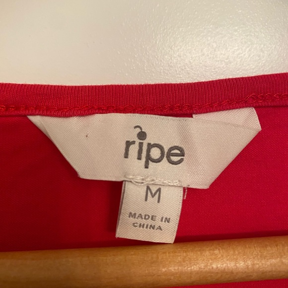 Gorgeous Red Long Sleeve Maternity Shirt - Picture 3 of 5